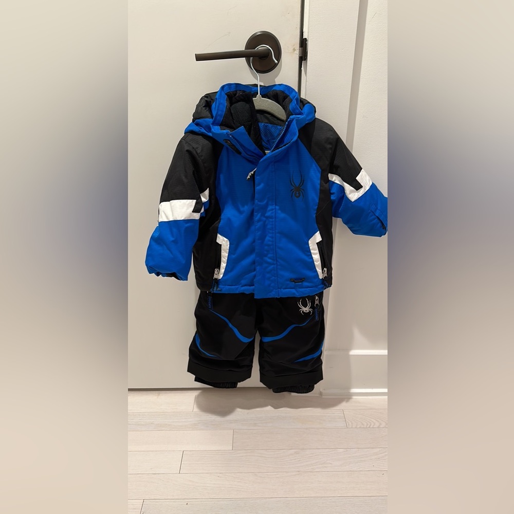 Spyder Toddler 2T ski jacket and snow bib